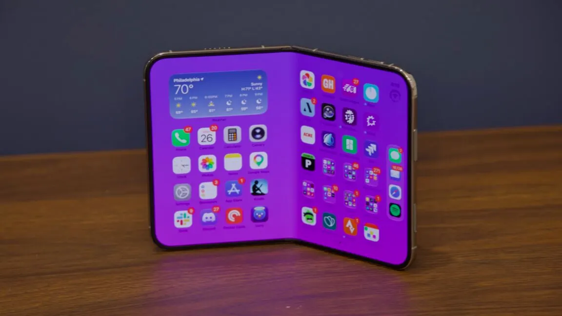 Apple iPhone Duo review: Two screens, two experiences, two thousand dollars