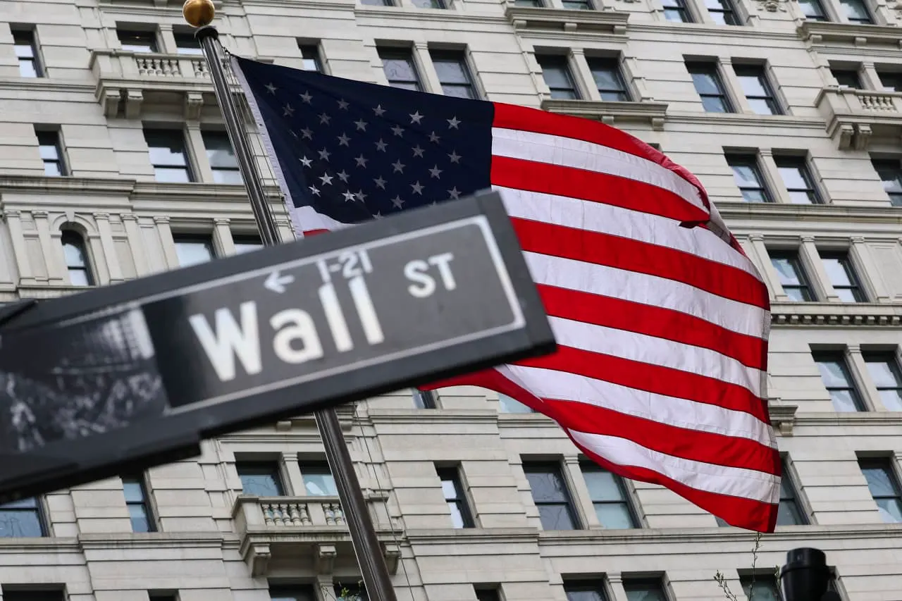 Options traders are betting on a dramatic drop in interest rates