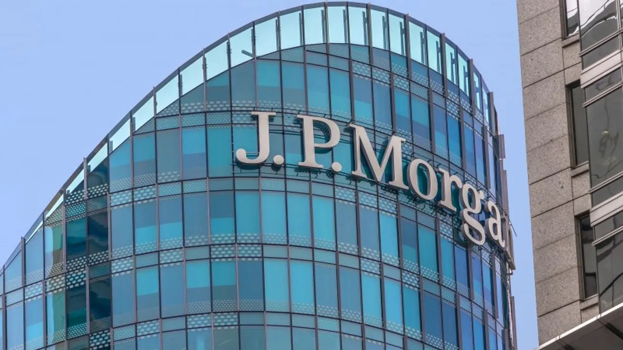 JPMorgan says crypto regulatory moves partly offset Clarity Act failure, but risks remain