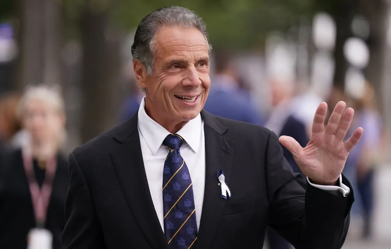 Former N.Y. Gov. Andrew Cuomo buys a 7-acre Hamptons estate for $9.6 million cash
