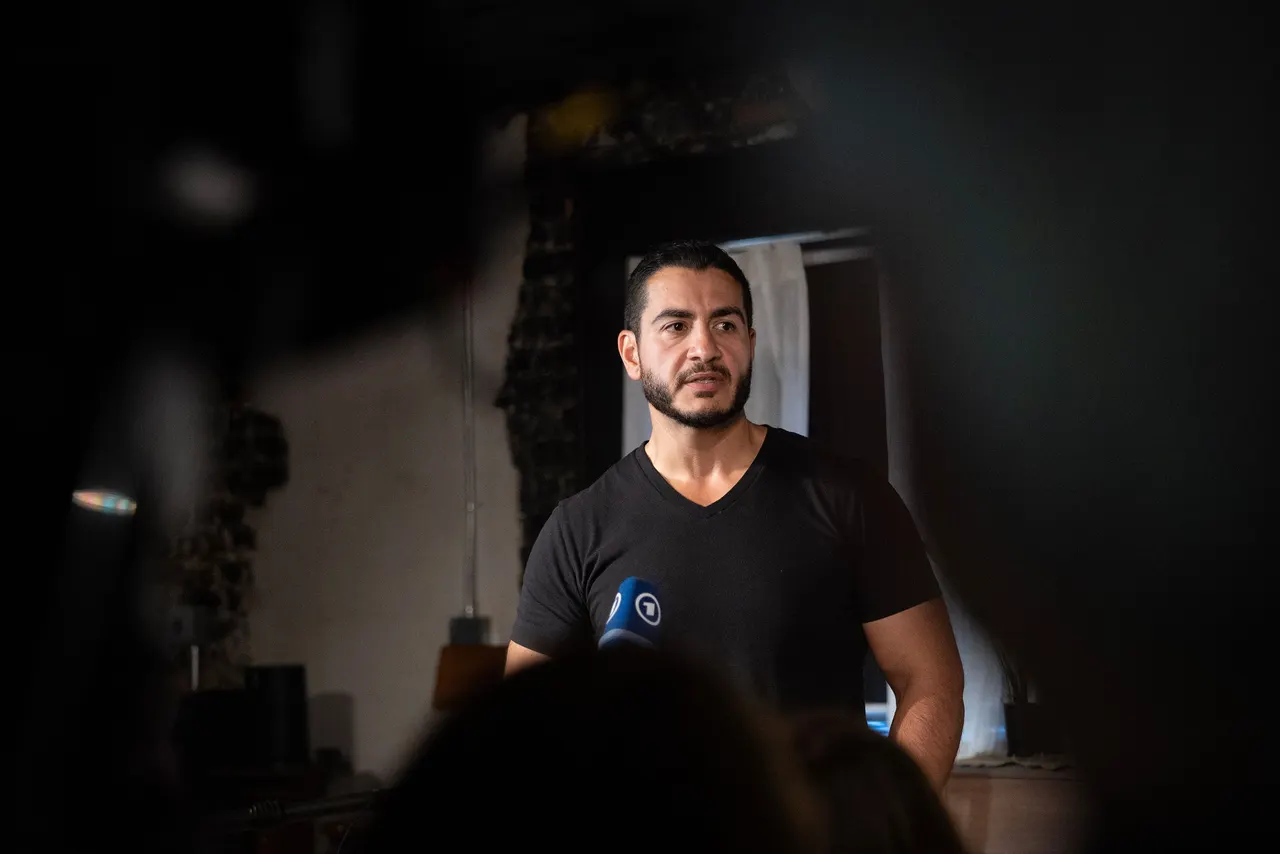 ‘Mike Rogers Is Watching You’: New Ad Blitz From Abdul El-Sayed Attacks Surveillance Support