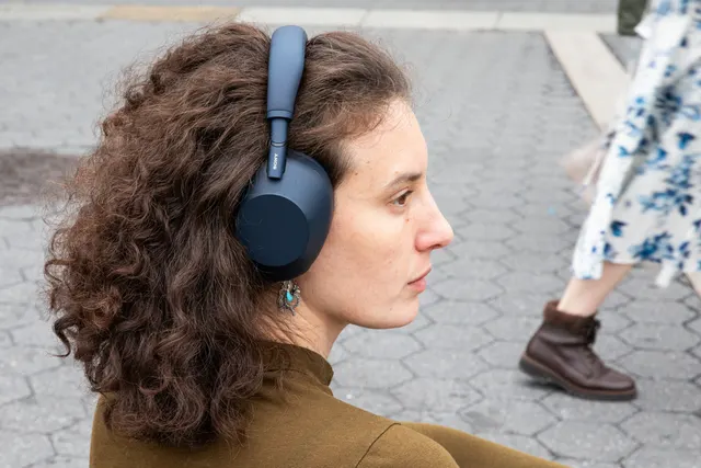 Sony’s WH-1000XM6 headphones are $130 off today only