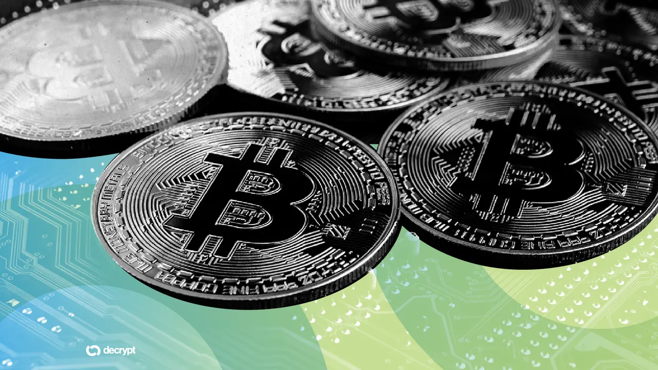 Bitcoin Ranges Near $83K as Traders Look to US Inflation Data
