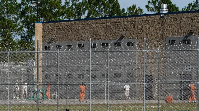 ICE detainees in Georgia used the facility’s video calling software to expose the conditions inside