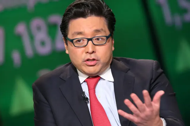 Ethereum Price Prediction: Tom Lee Warns of ETH Drawdown After Kospi Bloodbath