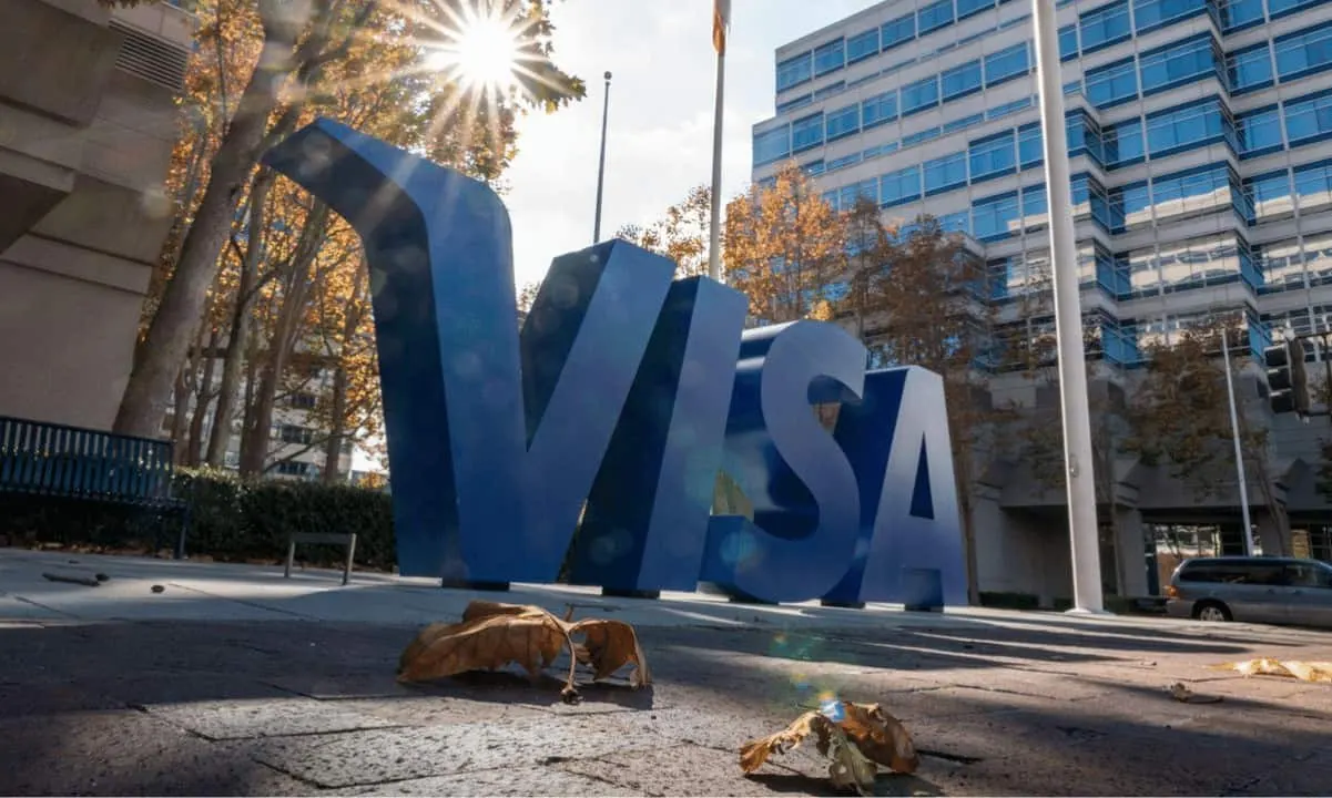 Visa Survey Finds US Stablecoin Interest Jumps to 56% With Bank-Style Safeguards