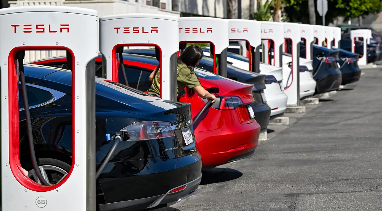 Tesla will now let you drive off mid-charge if there’s an emergency