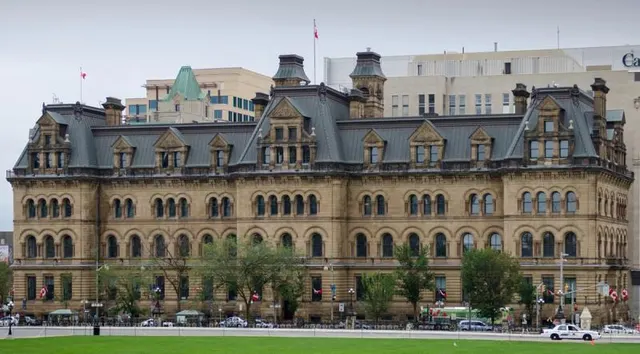Canada opens consultation on draft stablecoin rules, maintains ban on yields