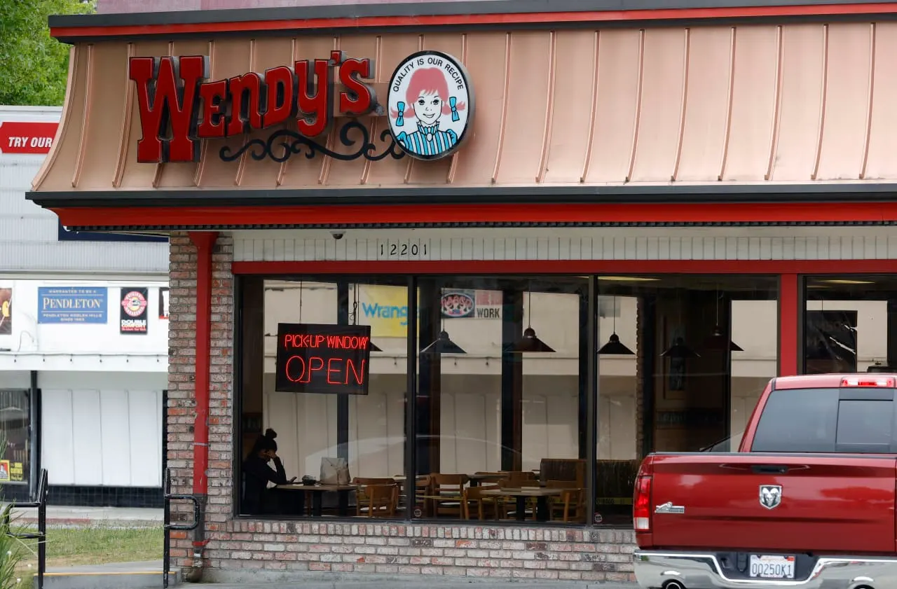 Wendy’s buyout offer suggests the burger chain’s overhaul could be very expensive