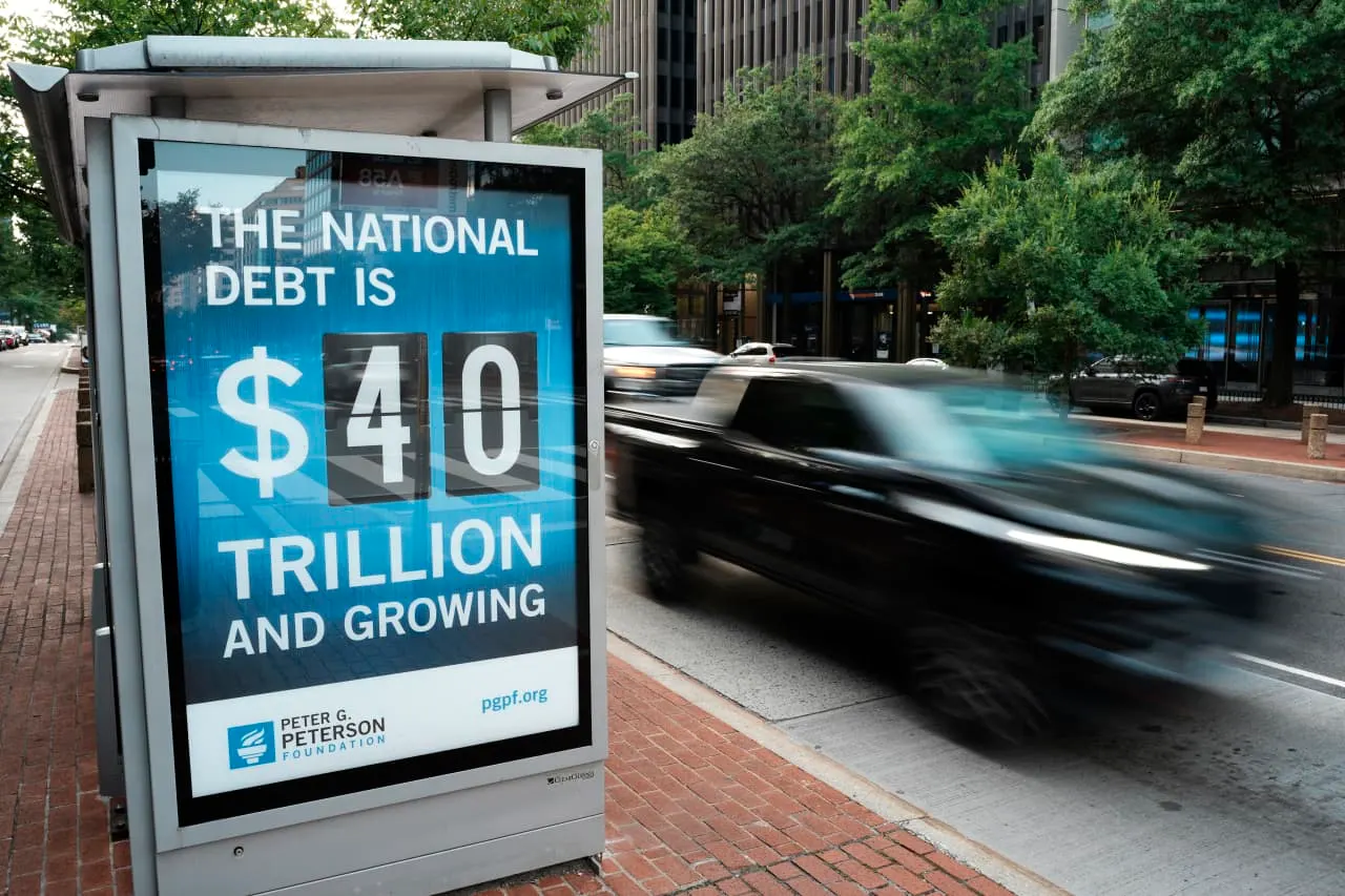 The U.S. budget deficit just hit almost $2 trillion — and Washington isn’t doing much about it