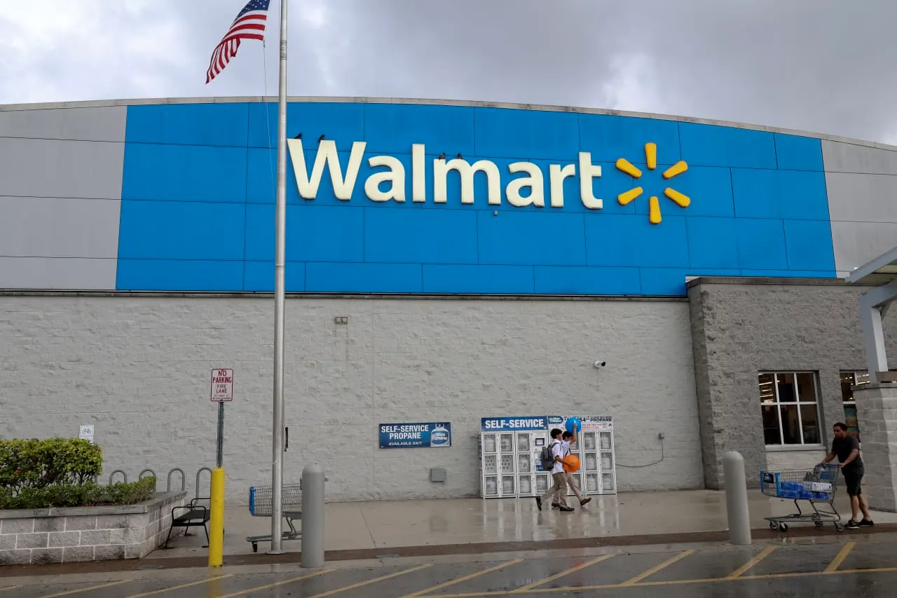 AI chatbots recommend shopping at Walmart over just about anywhere else, analysts find