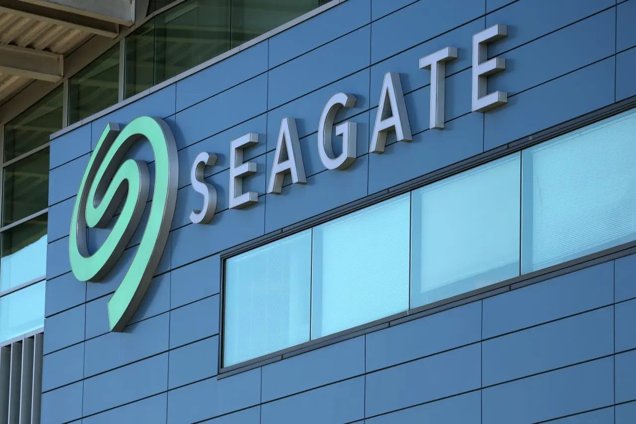 Western Digital and Seagate shares bounce back as analysts downplay the Toshiba threat
