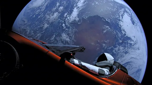Merging SpaceX and Tesla would be a "good idea," Musk says