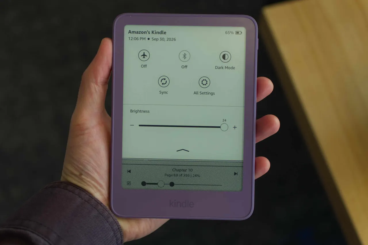 Amazon’s new Kindles appear to have a light leak problem