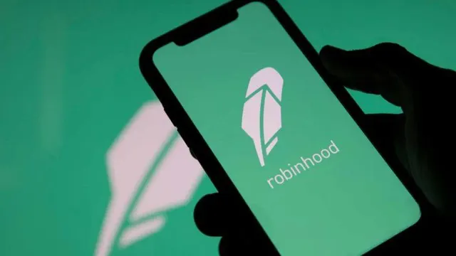 Robinhood Crypto Revenue Plunges 55% in Q3 Despite Record $1.42B Overall Revenue