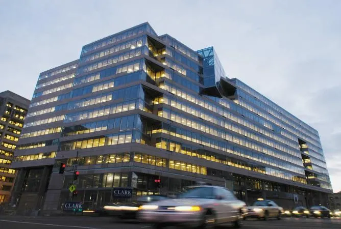 IMF finds demand for tokenized stocks, says the market is still volatile, illiquid